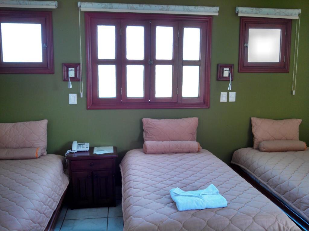 Hotel La Mar Dulce غرناطة الغرفة الصورة