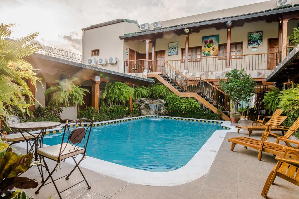 Hotel La Mar Dulce غرناطة المظهر الخارجي الصورة