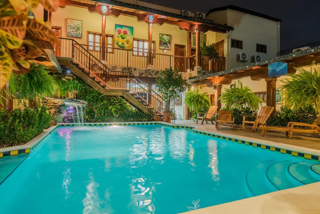 Hotel La Mar Dulce غرناطة المظهر الخارجي الصورة