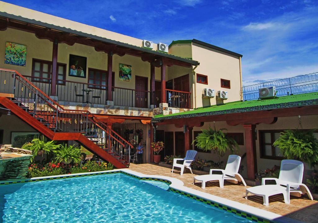 Hotel La Mar Dulce غرناطة المظهر الخارجي الصورة